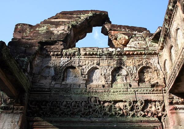 Zdewastowany fragment wityni Preah Khan