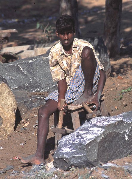 Kamieniarz z Mahabalipuram