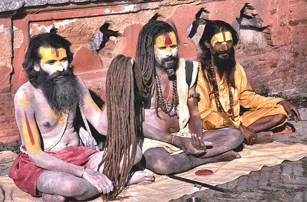 Wyznawcy Wisznu w wityni Pashupatinath