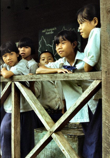 Uczniowie z wioski w pobliu Chiang Mai